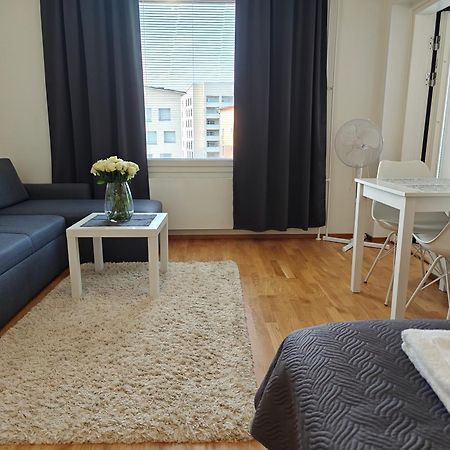 Lovely Northern Apartment, Parking Oulu Kültér fotó